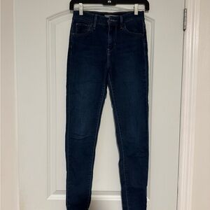 Levi’s High Rise Super Skinny Jeans
